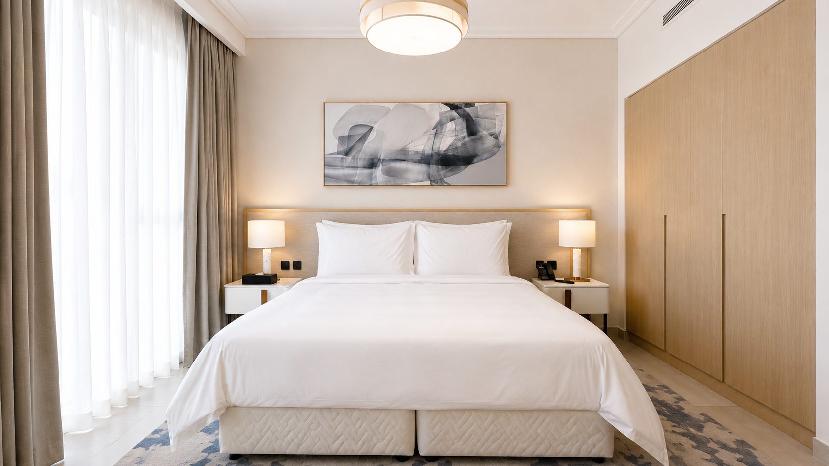 One-Bedroom Apartment with Shared Pool and Gym