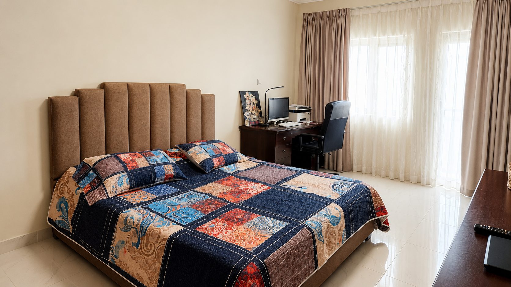 Two Bedroom Apartment with Private Garden