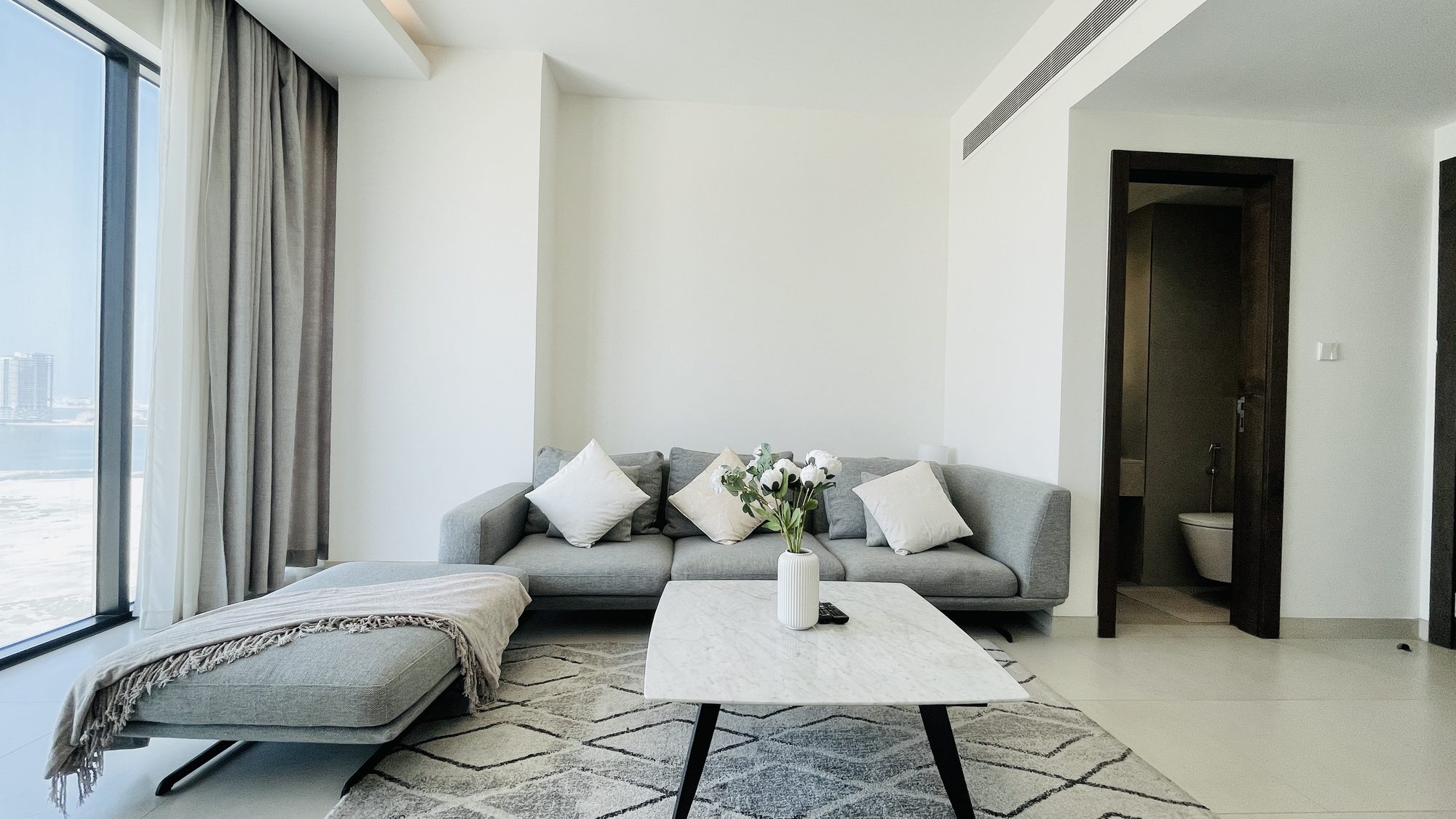 One-Bedroom Apartment with Water Views