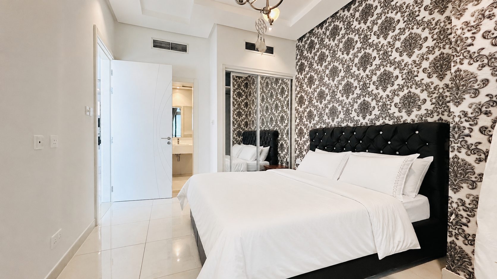 One-Bedroom Apartment, 80 sqm, Fully Furnished