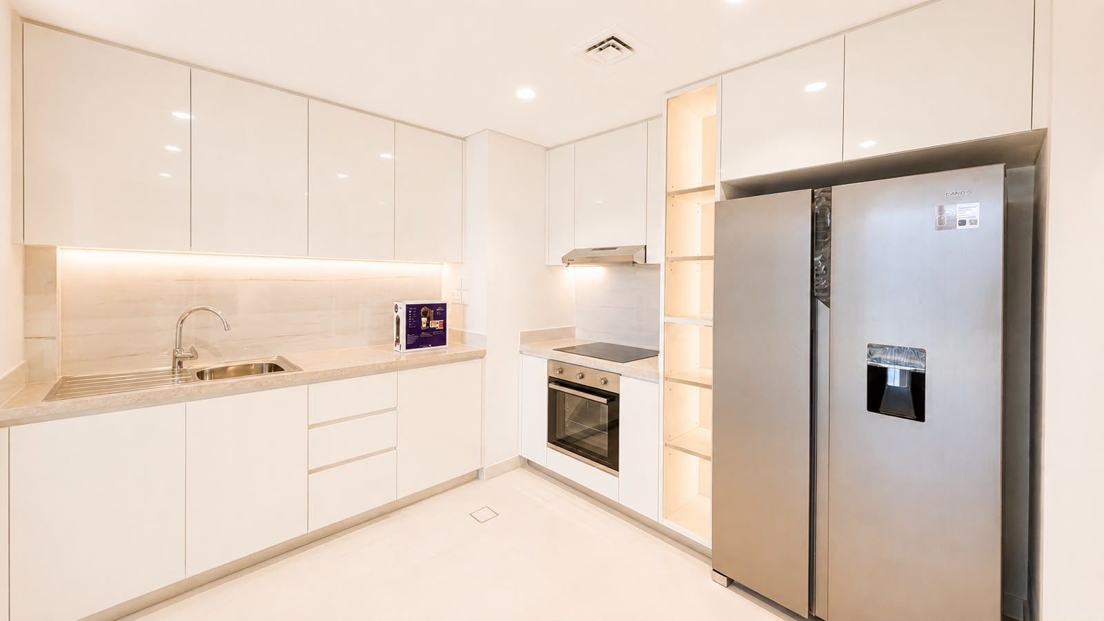 2 Bedroom Apartment with Water Views