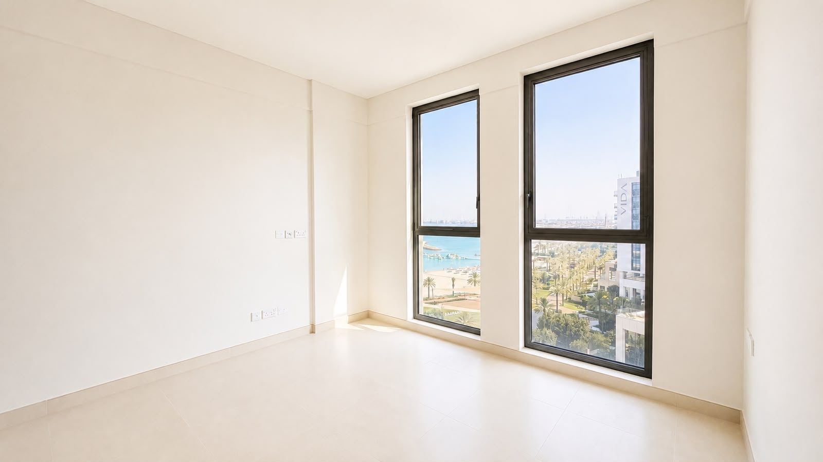 2 Bedroom Apartment with Water Views