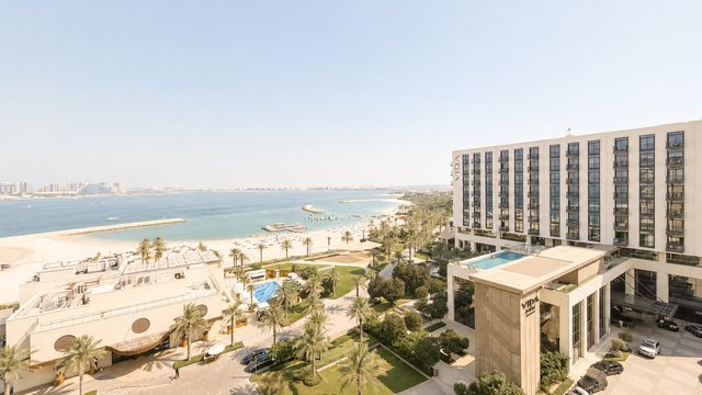 2 Bedroom Apartment with Water Views