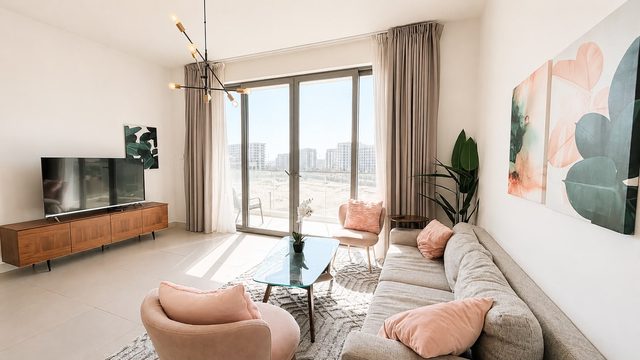 Two-Bedroom Apartment with Pool and Gym