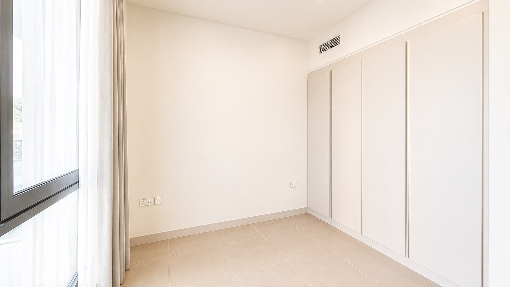 2-Bedroom Apartment with Water Views