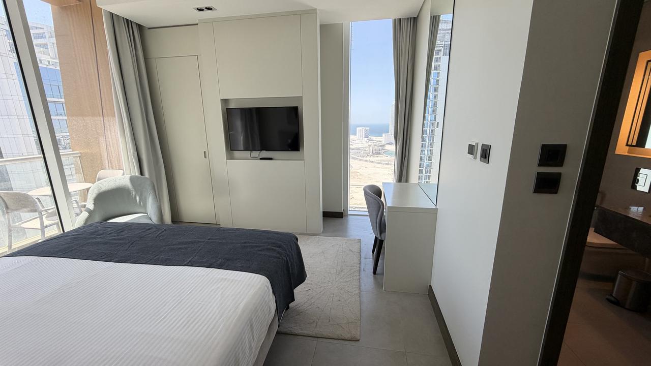 2-Bedroom Apartment with Water Views