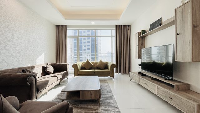 Two-Bedroom Apartment with Balcony and Pool