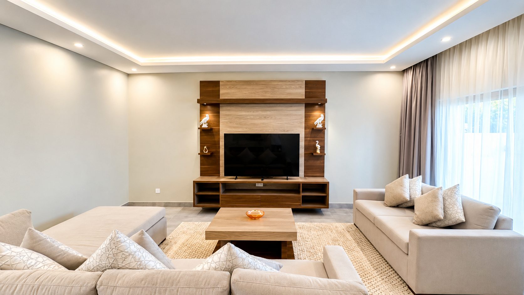 Four Bedroom Villa with Private Pool and Garden