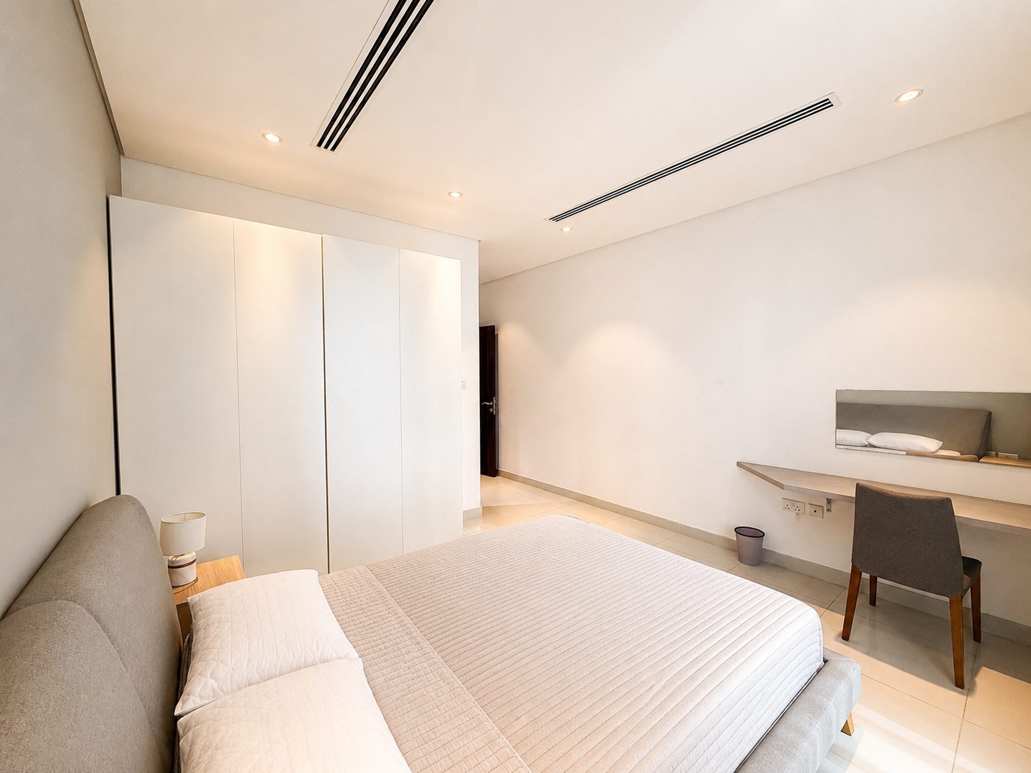 2 Bed Apartment with Gym and Maid Service