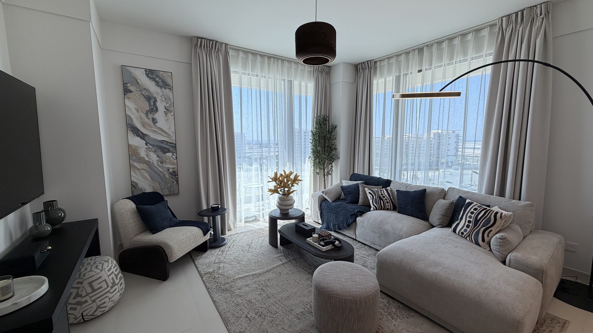 Two-Bedroom Apartment with Water Views and Parking