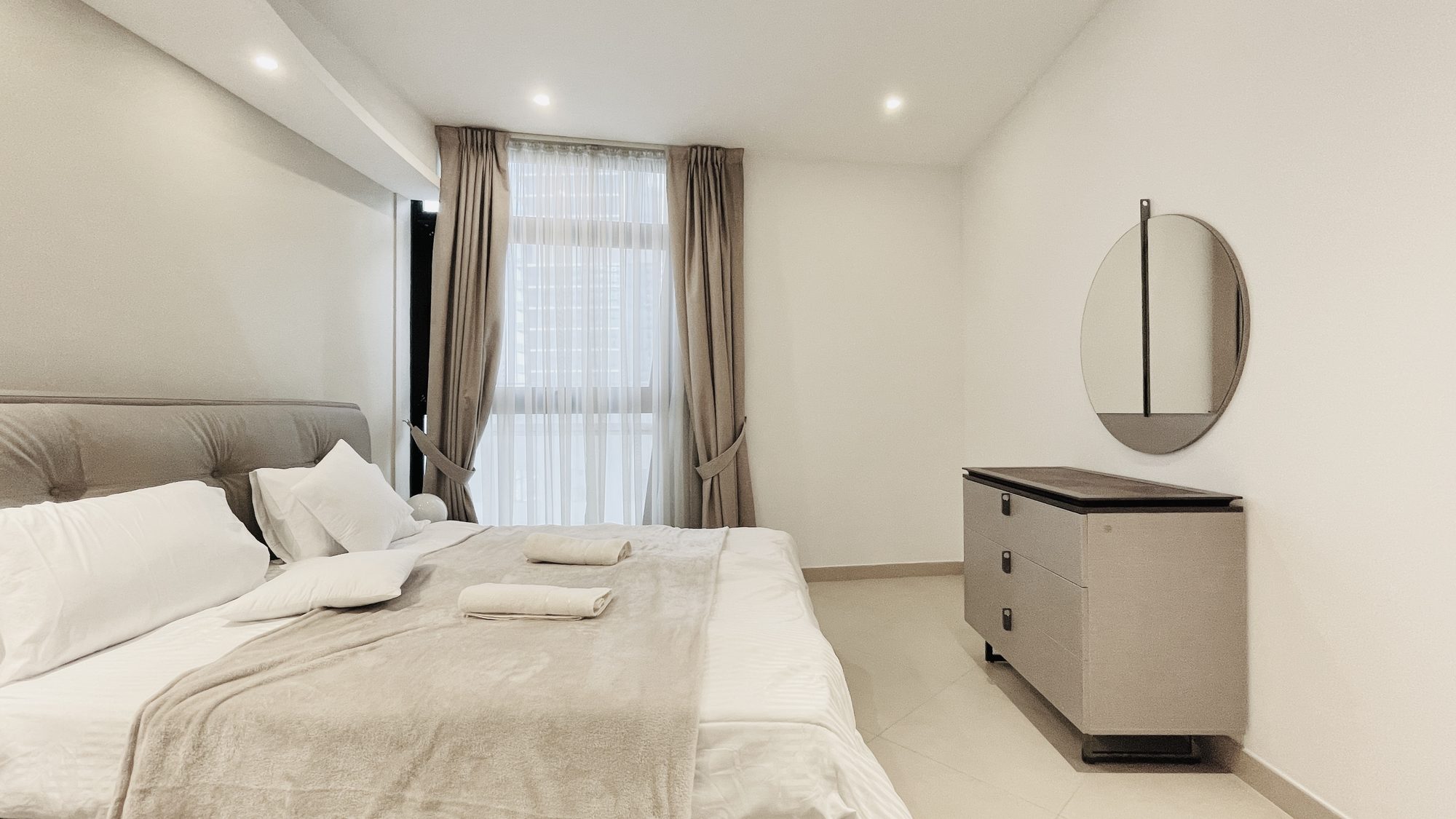 Two-Bedroom Apartment with Water Views and Pool