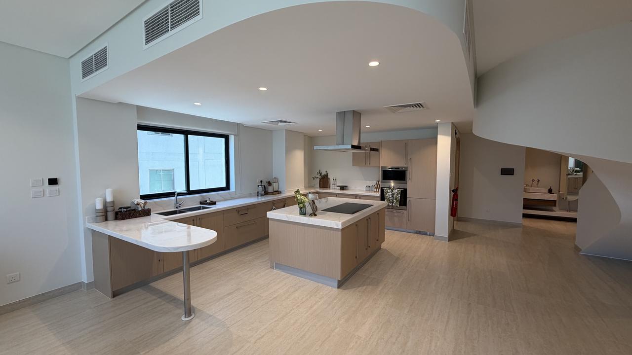 Four-Bedroom Duplex with Water Views