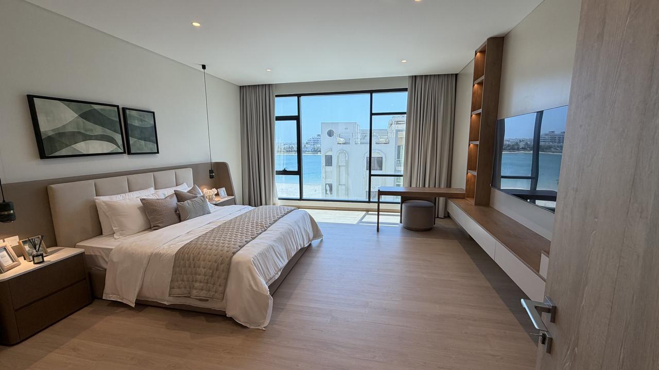 Four-Bedroom Duplex with Water Views