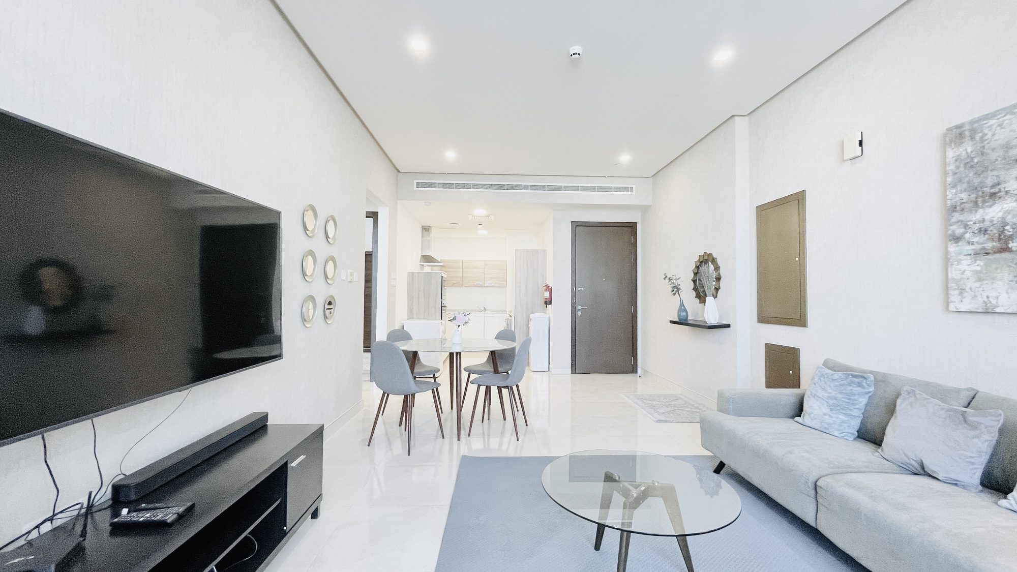 Two-Bedroom Fully-Furnished Apartment with Pool