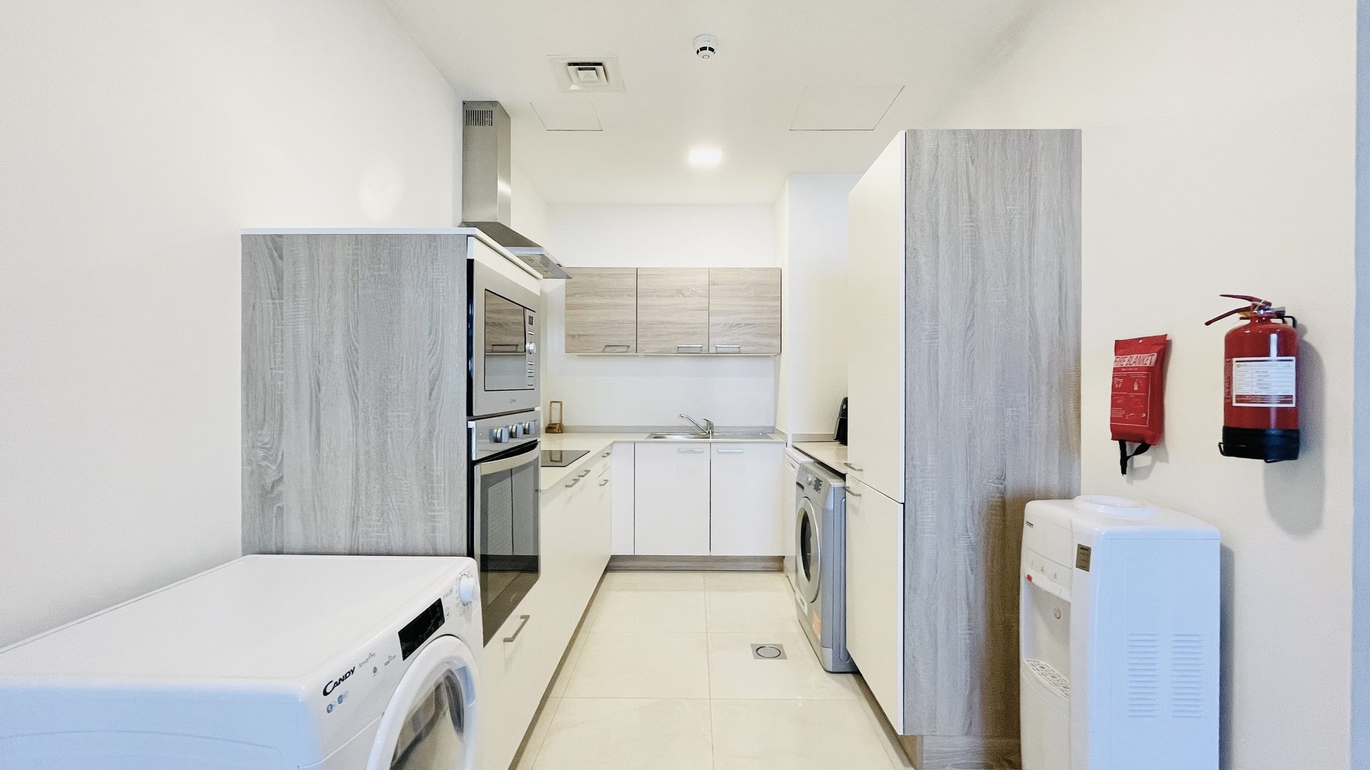 Two-Bedroom Fully-Furnished Apartment with Pool
