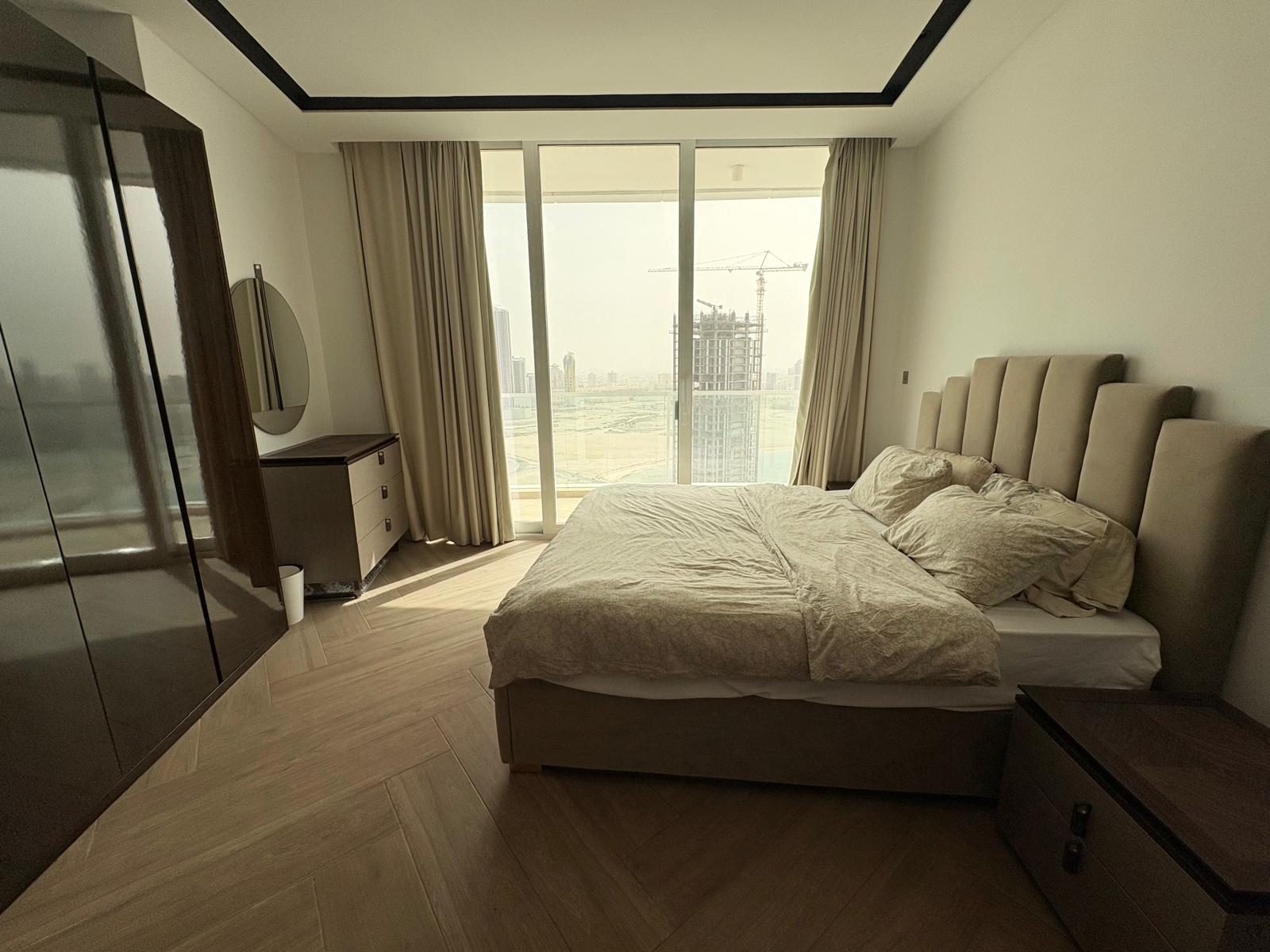One-Bedroom Apartment with Water Views and Balcony