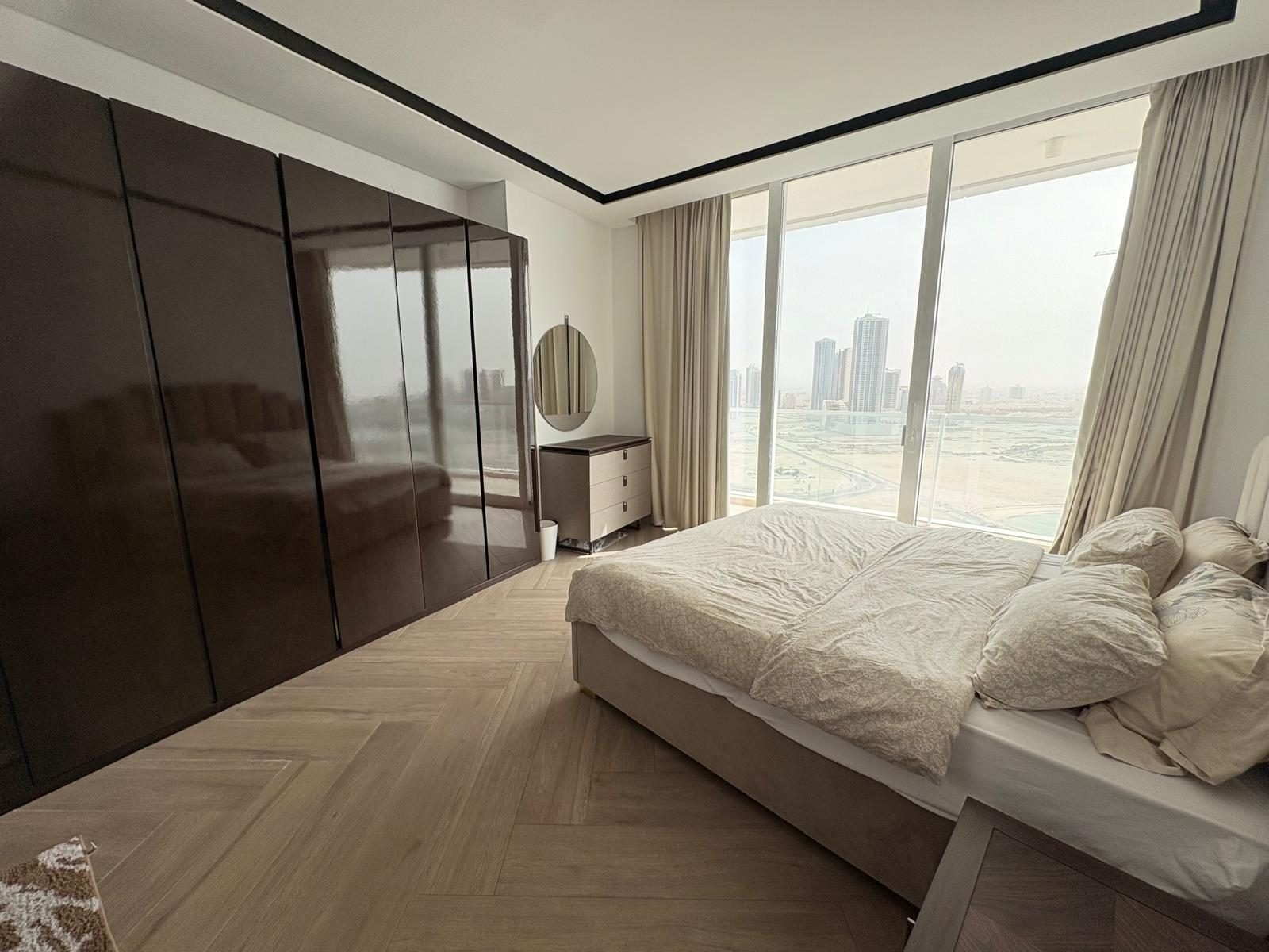 One-Bedroom Apartment with Water Views and Balcony