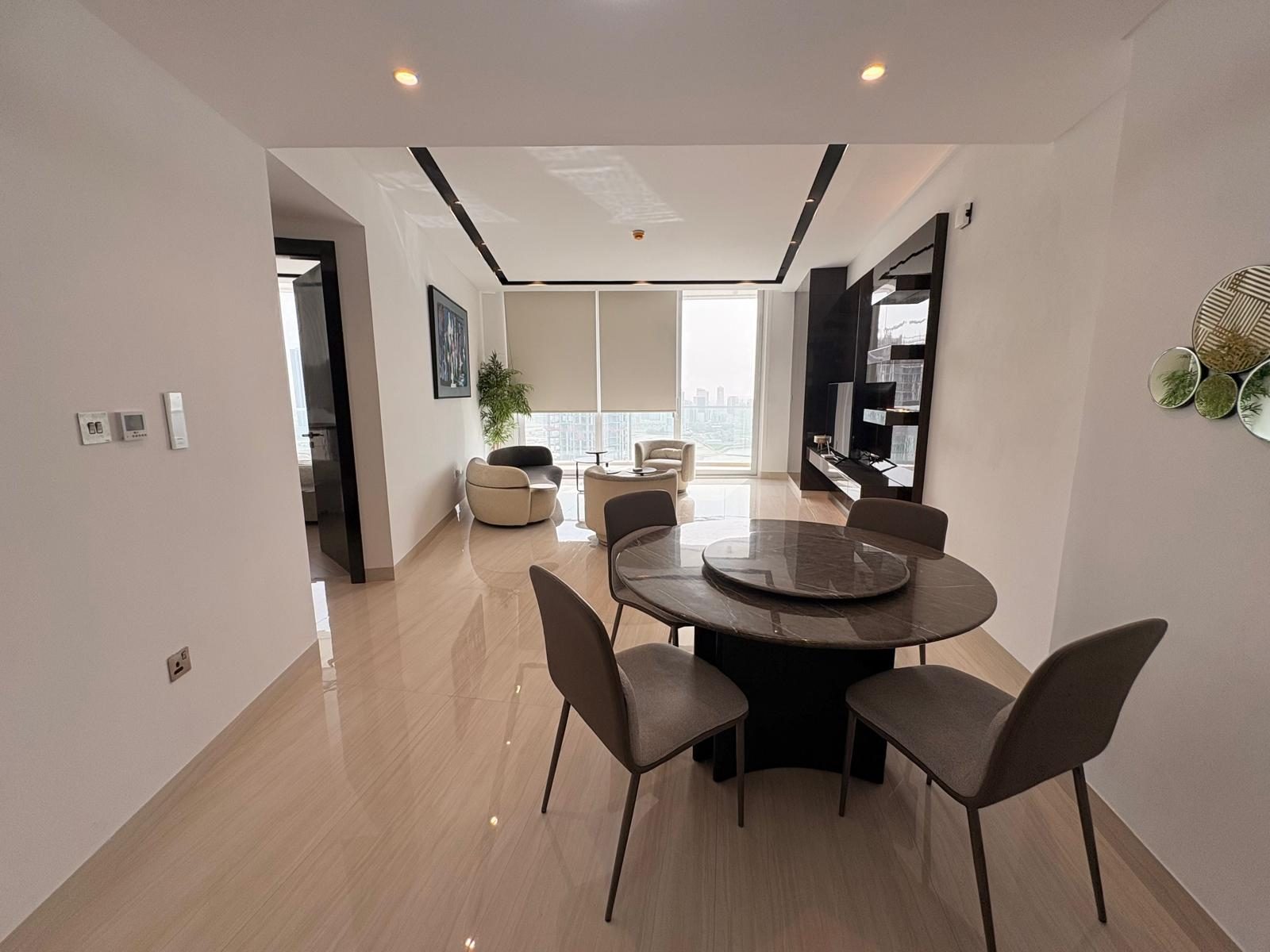 One-Bedroom Apartment with Water Views and Balcony