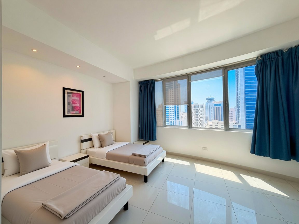 Two Bedroom Apartment with Balcony and Pool