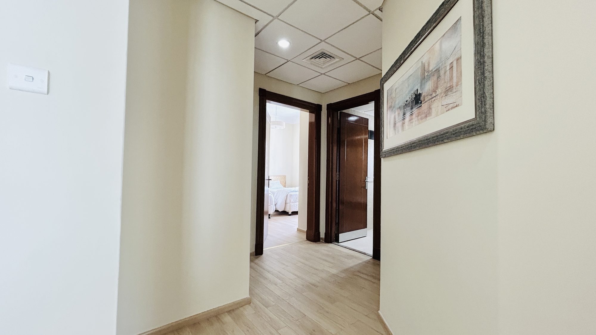 Two-Bedroom Apartment with Pool and Gym