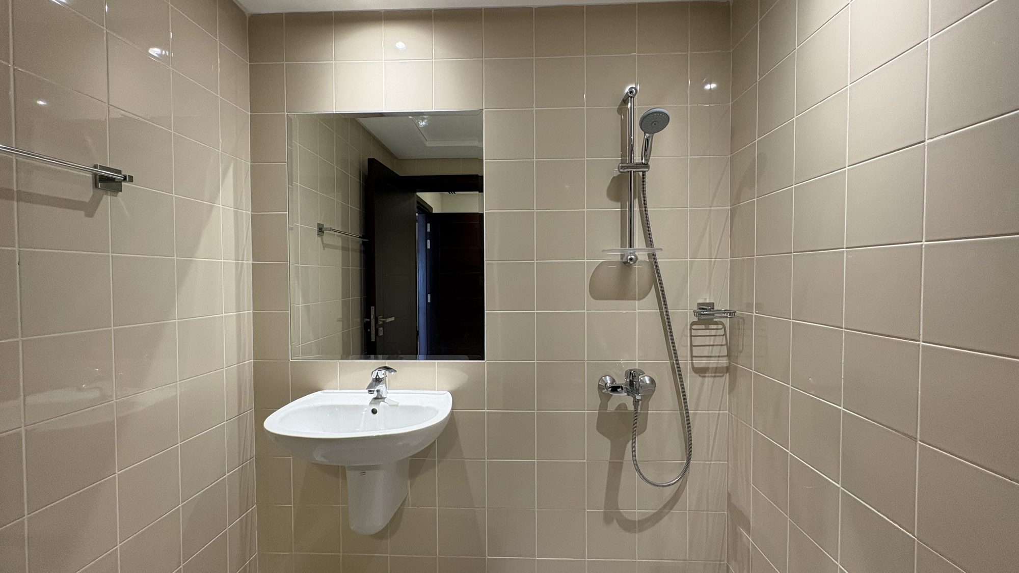 One Bedroom Apartment with Water Views and Balcony